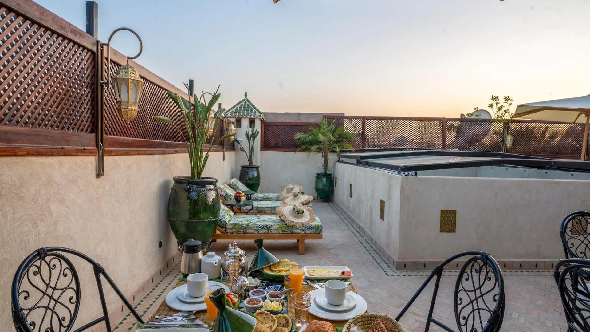 Maison d'hôtes Dar Al-Famila Hamam & Spa Marrakesh
